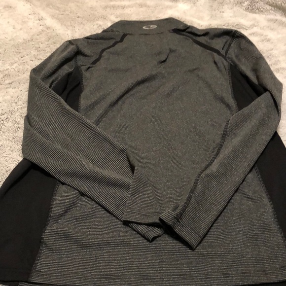 Champion Men Large Athletic Half-Zip Duodry Shirt - Picture 7 of 7